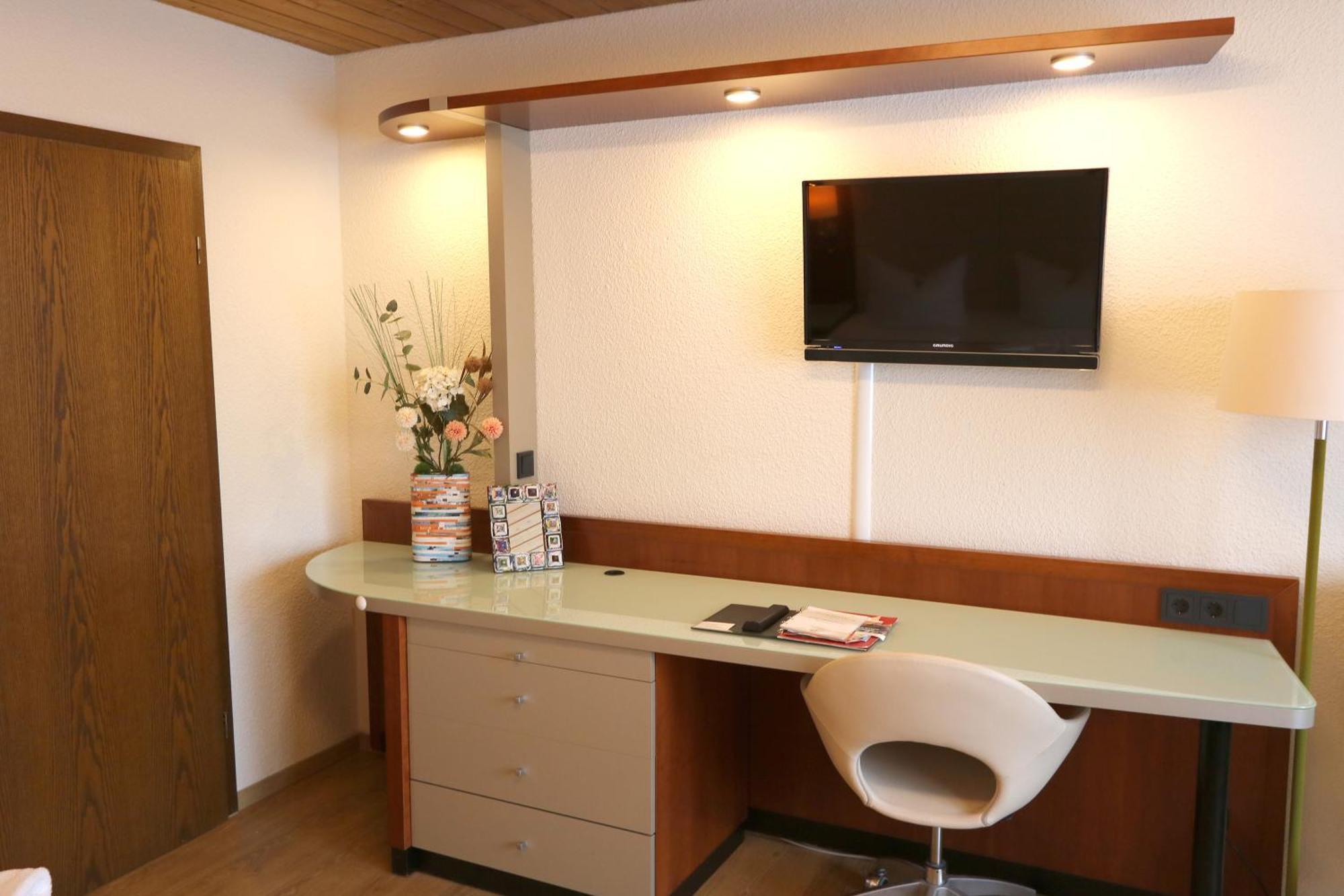 Hotel Avenue Altenfurt Nürnberg Dış mekan fotoğraf