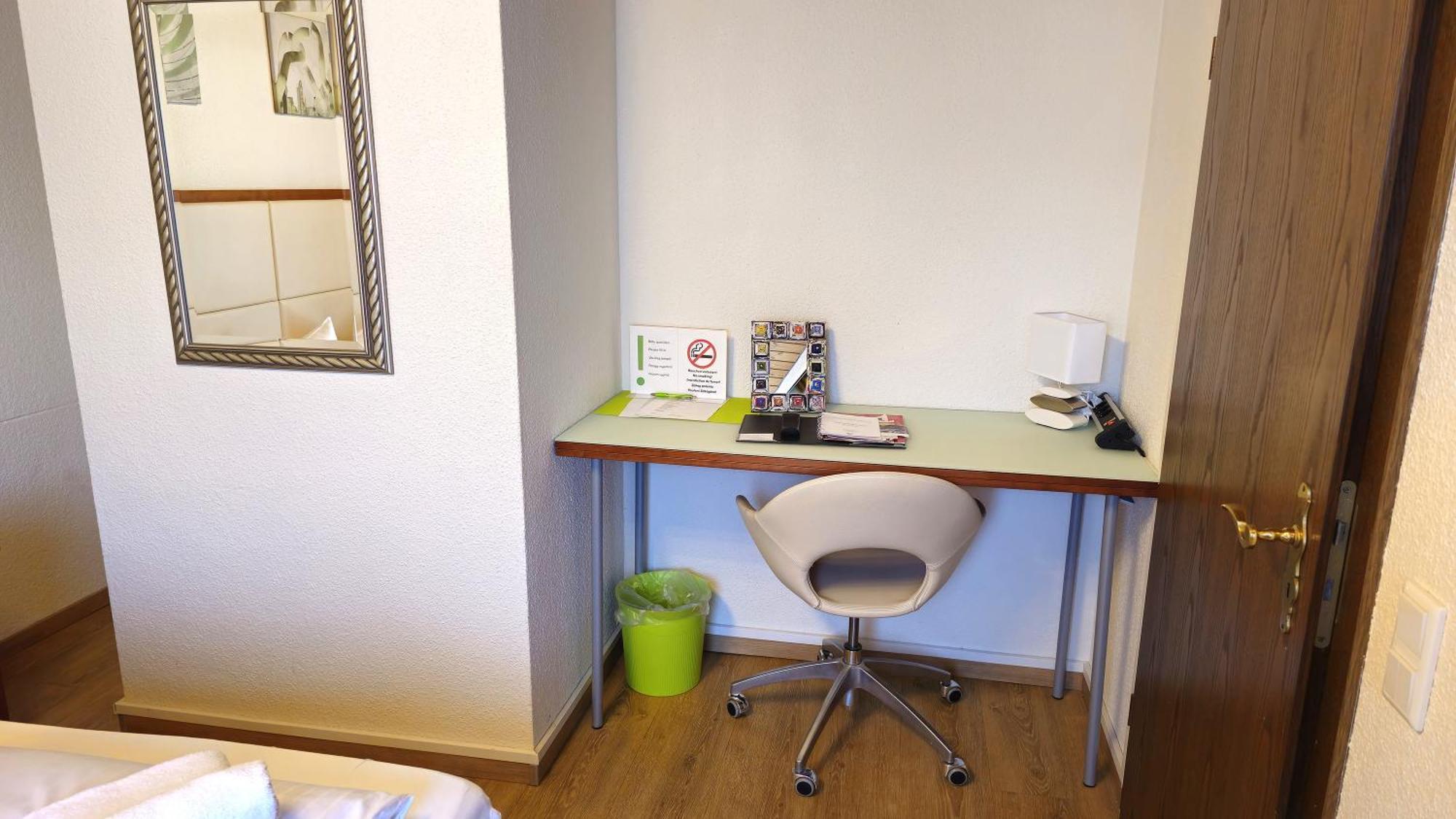 Hotel Avenue Altenfurt Nürnberg Dış mekan fotoğraf